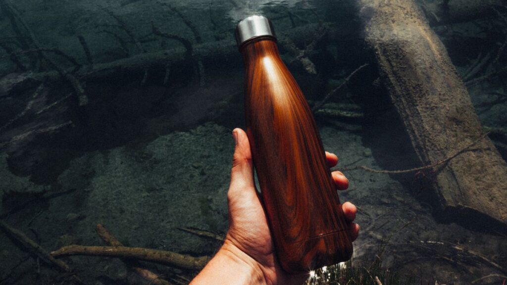 Vannflaske med filter – beste vannrenser på tur 2025